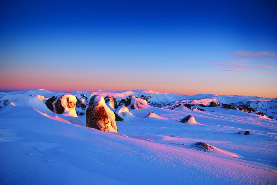 The Perisher Valley Hotel Екстериор снимка